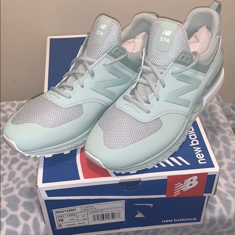 New Balance (574 Men’s Running Sneakers) Size 10